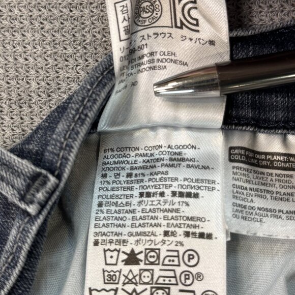 Levis 505 Womens Size 6 Blue Denim Straight Leg Jeans Mid Rise Stretch 5 Pockets - Picture 8 of 14
